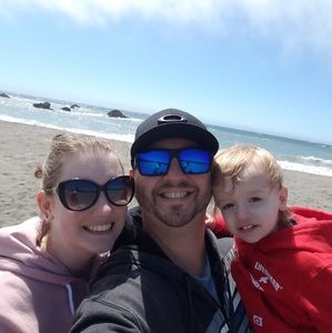 Meet your Posher, Ethan